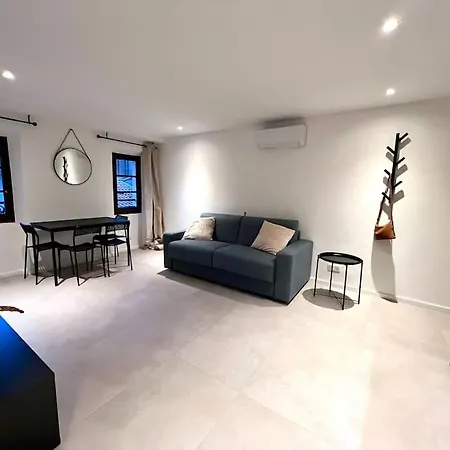 Le T2 Forville #central #climatisation #wifi Apartamento Cannes